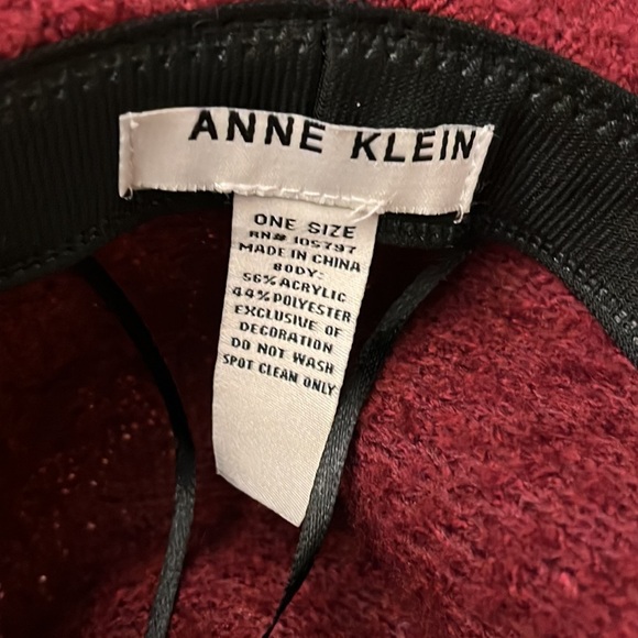 ANNE KLEIN Wide Brim Textured Hat w/ Chain Attachment - Picture 5 of 9